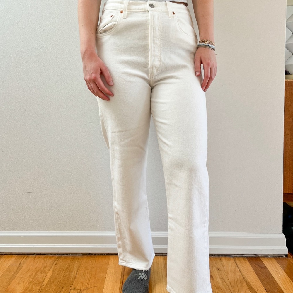 Levi’s Ribcage Straight Ankle Jeans